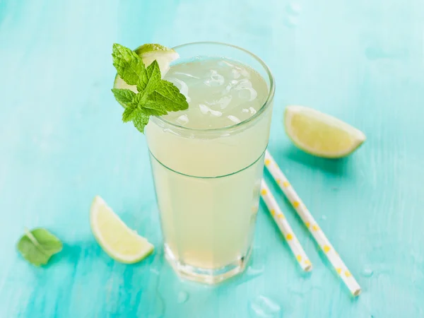 Citrus lemonade — Stock Photo, Image