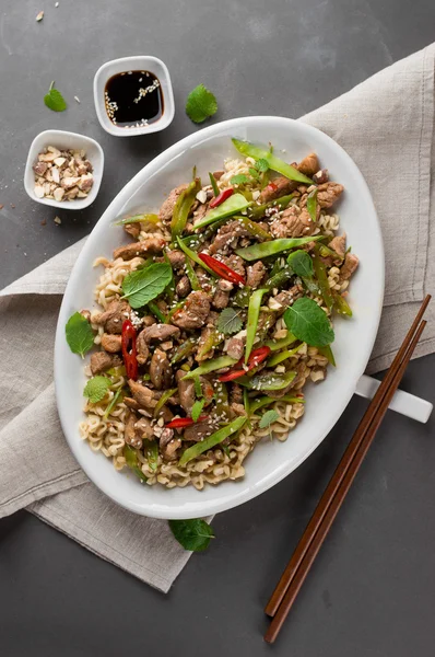 Egg noodles with meat — Stock Photo, Image