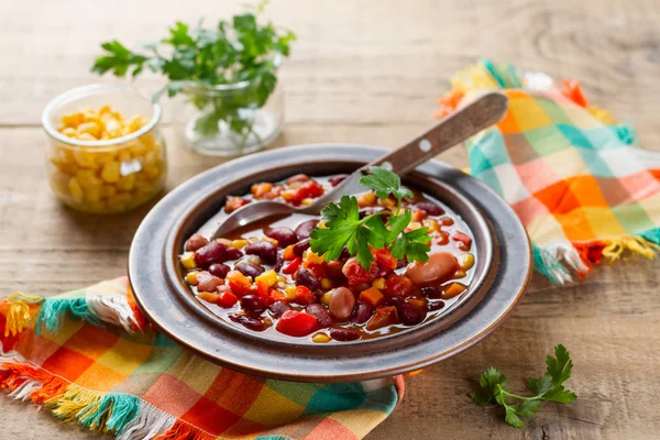 Gemüsesuppe mit Bohne — Stockfoto