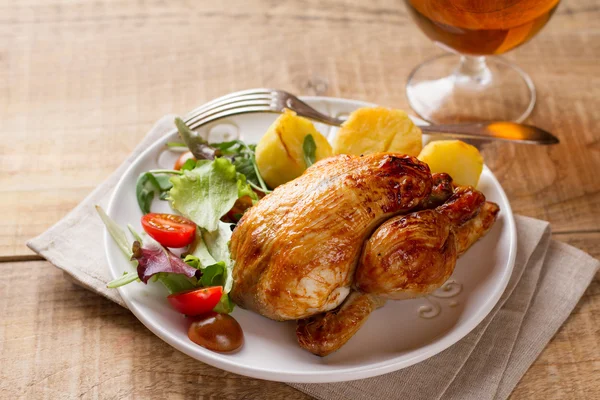 Grilled whole small chicken — Stock Photo, Image