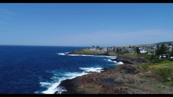 Luchtbeelden Van Keleula Head Bij Gemeente Kiama Aan Zuidkust Van — Stockvideo