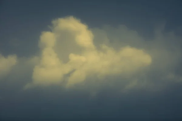 Hohe Wolken Himmel Während Eines Gewitters — Stockfoto