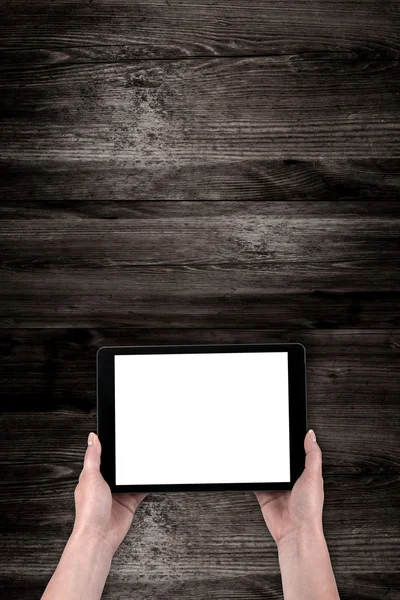 Ellerini tablet eski tablo üzerinde tutun.
