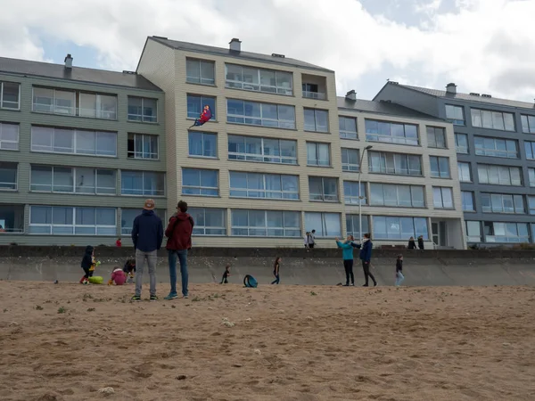 Courseulles Sur Mer France May 2021 Beach Kites Family Leisure — Stock Photo, Image
