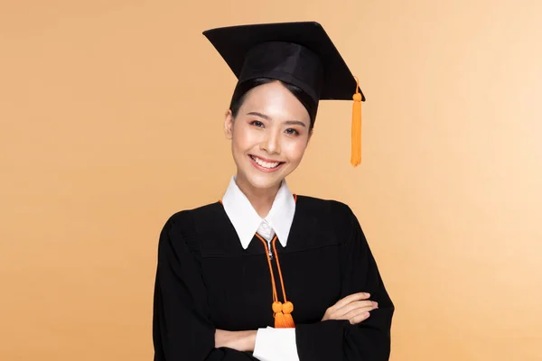 Beautiful Attractive Asian Woman Graduated Cap Gown Smile Proud Happiness — Stock Photo, Image