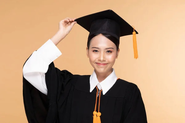 Beautiful Attractive Asian Woman Graduate Cap Dress Smile Pride Happiness — Stok Foto