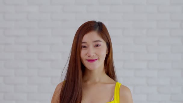 Wellness Smuk Asiatisk Ung Kvinde Smil Med Sund Hud Søger – Stock-video