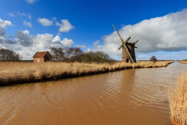 Brograve mill windpump — Stock Photo, Image