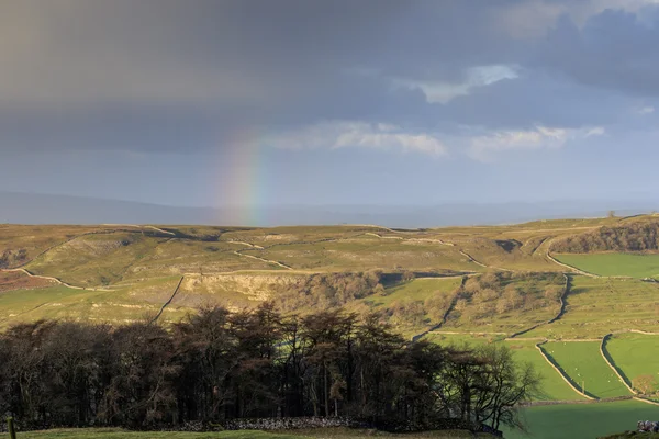 Arco iris en Yorkshire Dales — Foto de Stock