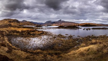 Rannoch Moor manzarası, İskoçya Dağları, İngiltere.