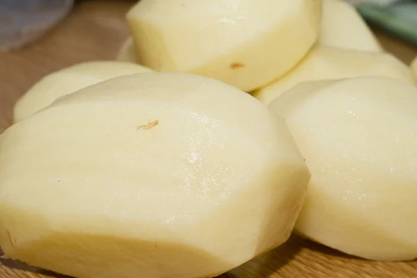 Aardappelen, geschild — Stockfoto