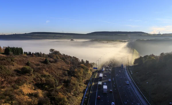 Niebla en la autopista M62 —  Fotos de Stock