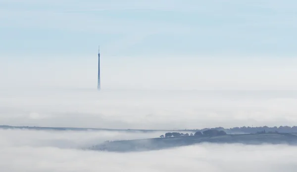 Emley Moor television mast in West Yorkshire — Stock Photo, Image