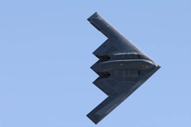 Chino Havaalanı 'ndaki askeri jet uçağının görüntüsü. 