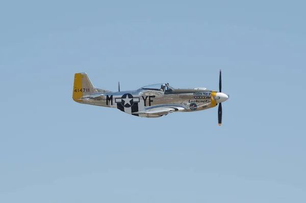 Chino Planes Fame Airshow Repülőtéren Található Repülőtéren Egy Vadászgép Látványa — Stock Fotó