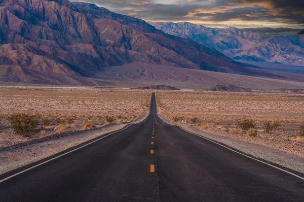 Looking West State Route 190 Death Valley National Park California — Stock Photo, Image