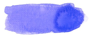 Beyaz arka planda suluboya mavi leke izole edildi. Boya ve suluboya kağıt desenli elementler. Kartpostal ve baskı tasarımı için arkaplan.