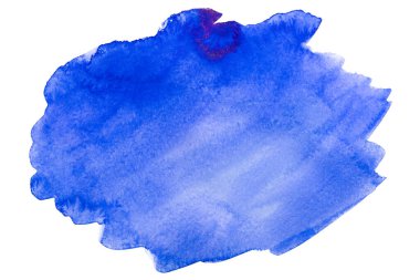 Beyaz arka planda suluboya mavi leke izole edildi. Boya ve suluboya kağıt desenli elementler. Kartpostal ve baskı tasarımı için arkaplan.