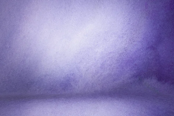 Фото Задний План Фиолетовый Стены Пол Освещается Лампами Студийный Фон — стоковое фото