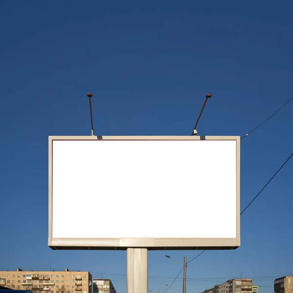 3X6 Billboard Big Standing City Sky Day Ένα Λευκό Διαφημιστικό — Φωτογραφία Αρχείου