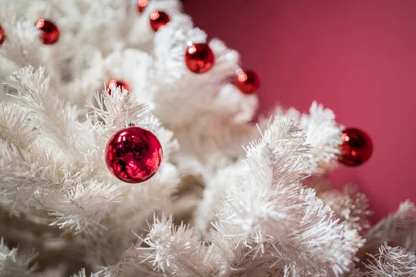 Christmas Decorations White Tree — Stock Photo, Image