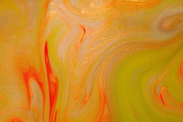 Fondo Brillante Amarillo Abstracto Con Brillantes Nubes Perladas Agua Mármol — Foto de Stock