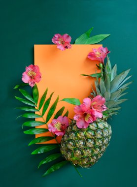 Bir ananas ile yaz arka plan