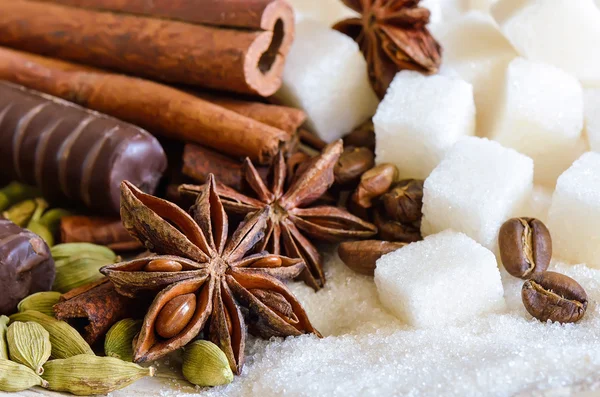 Sugar and spices — Stock Photo, Image