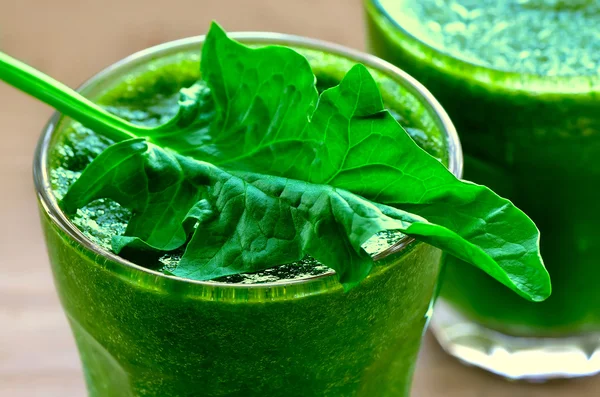 Groene smoothies — Stockfoto