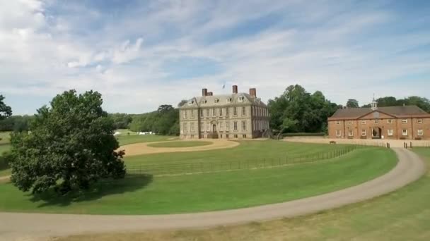 Aerial Captura Dron Palacio Con Gran Jardín Leicester Inglaterra Reino — Vídeo de stock