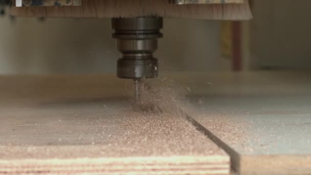 Nahaufnahme Einer Cnc Maschine Die Sperrholz Schneidet Nottingham — Stockvideo