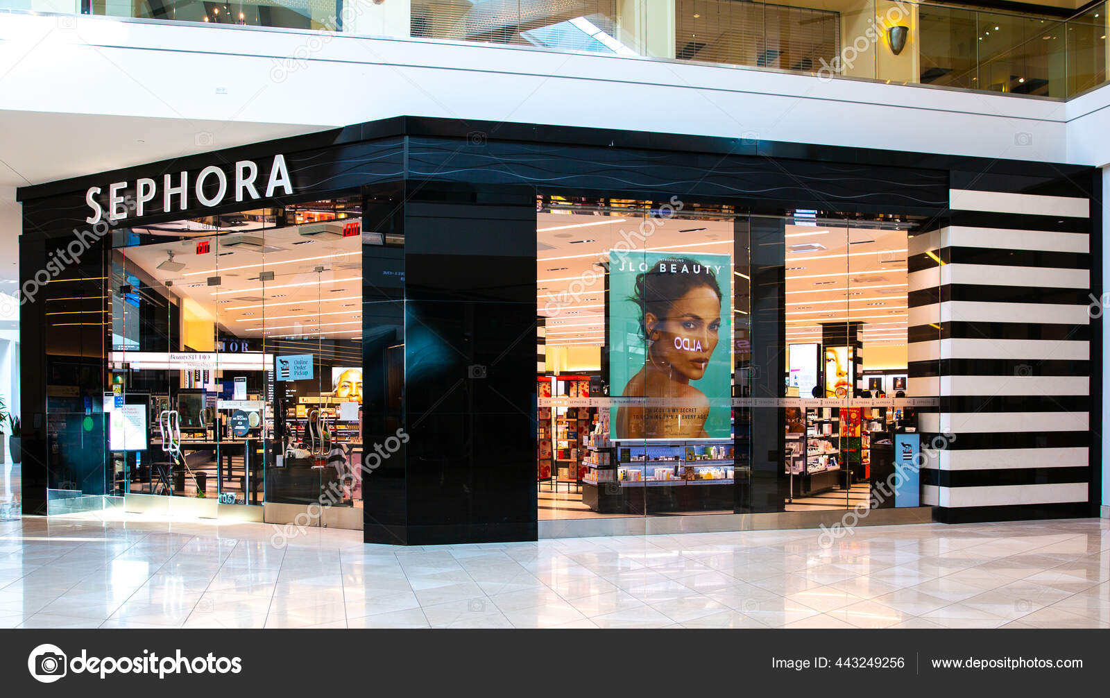 Sephora Store Exterior Sephora Store Exterior