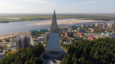 Şehir caddelerinin yukarıdan görünüşü