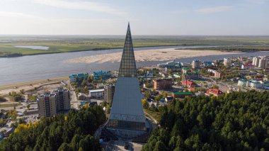 Şehir caddelerinin yukarıdan görünüşü