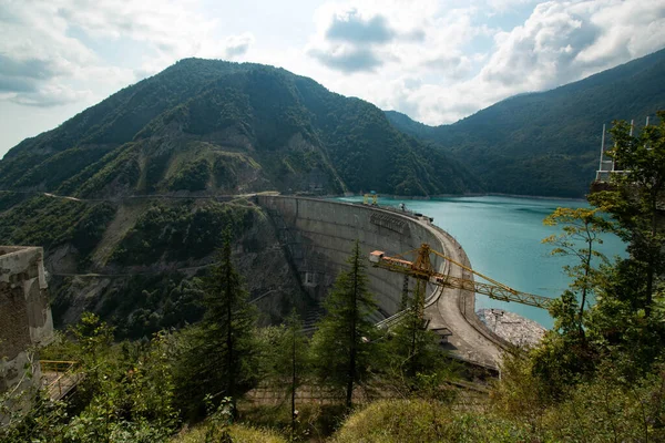 Grote Dam Bergen — Stockfoto