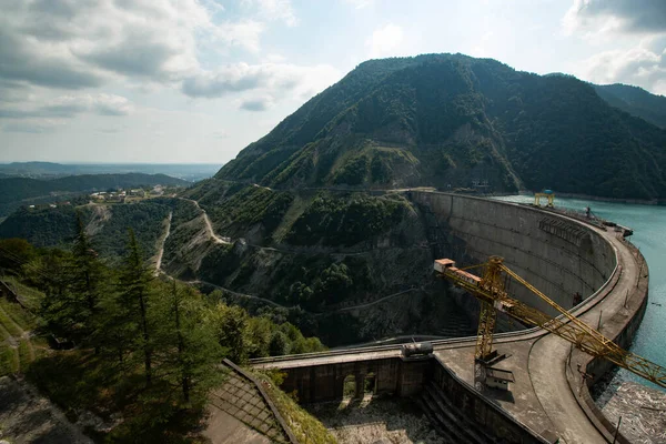 Grote Dam Bergen — Stockfoto