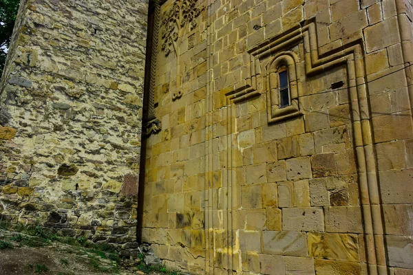 Deux Murs Anciens Différents Côte Côte — Photo