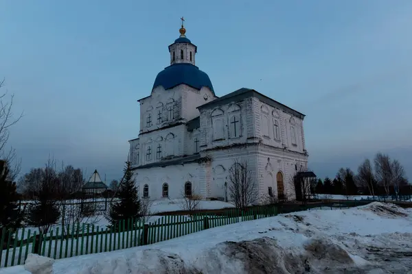 Bella Chiesa Bianca Tramonto — Foto Stock