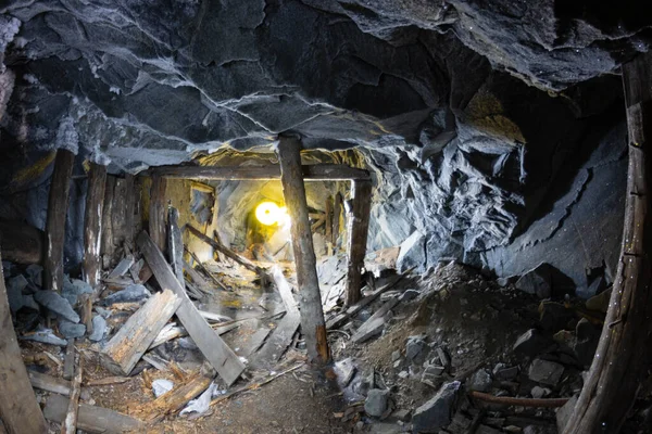 Tunnels Abandonnés Dans Mine — Photo