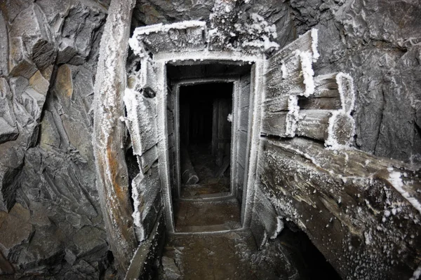 Εγκαταλελειμμένα Τούνελ Στο Ορυχείο — Φωτογραφία Αρχείου
