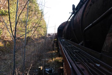 Eski bir buharlı lokomotifin ana vagonu.