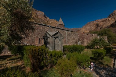 Ermenistan 'daki mağara manastırı Geghard