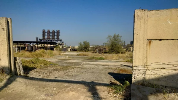 Erivan Terk Edilmiş Bir Enerji Santralinin Bölgesi — Stok fotoğraf