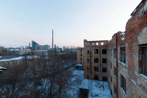Покинутий Будинок Центрі Єкатеринбурга — стокове фото