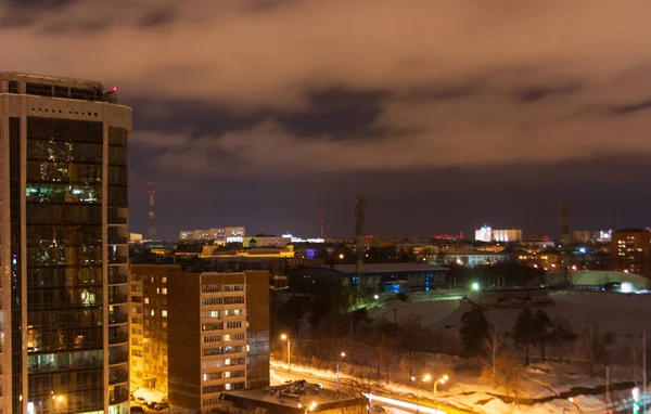Calles Nocturnas Ciudad Izhevsk —  Fotos de Stock