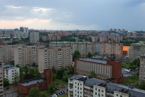 夜明けにロシアの街中で — ストック写真