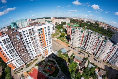 Çok katlı binaların çatıları