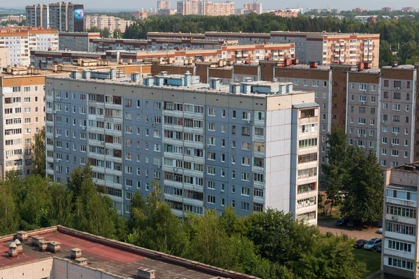 Střechy Vícepodlažních Budov — Stock fotografie