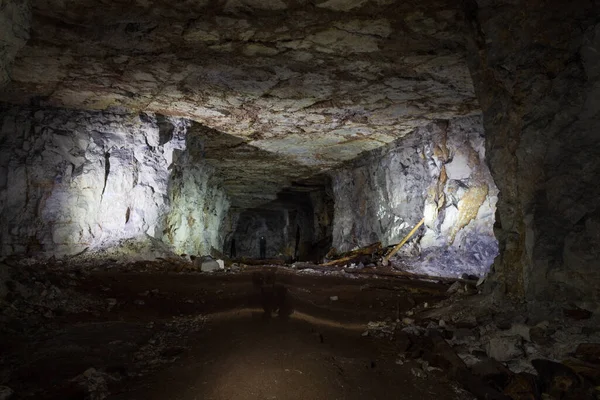 Grotte Les Minéraux Sont Extraits — Photo