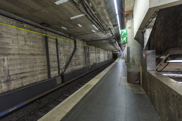 Stazione Della Metropolitana Vuota Sendlinger Tor Fase Ricostruzione Durante Epidemia — Foto Stock